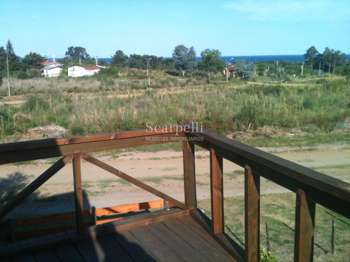 Casa ID.41985 - PUNTA RUBIA CABAÑA MUY PROLIJA COMPLETA MUY PRÓXIMO a Av. Las Maravillas y Almacén de Arrarte