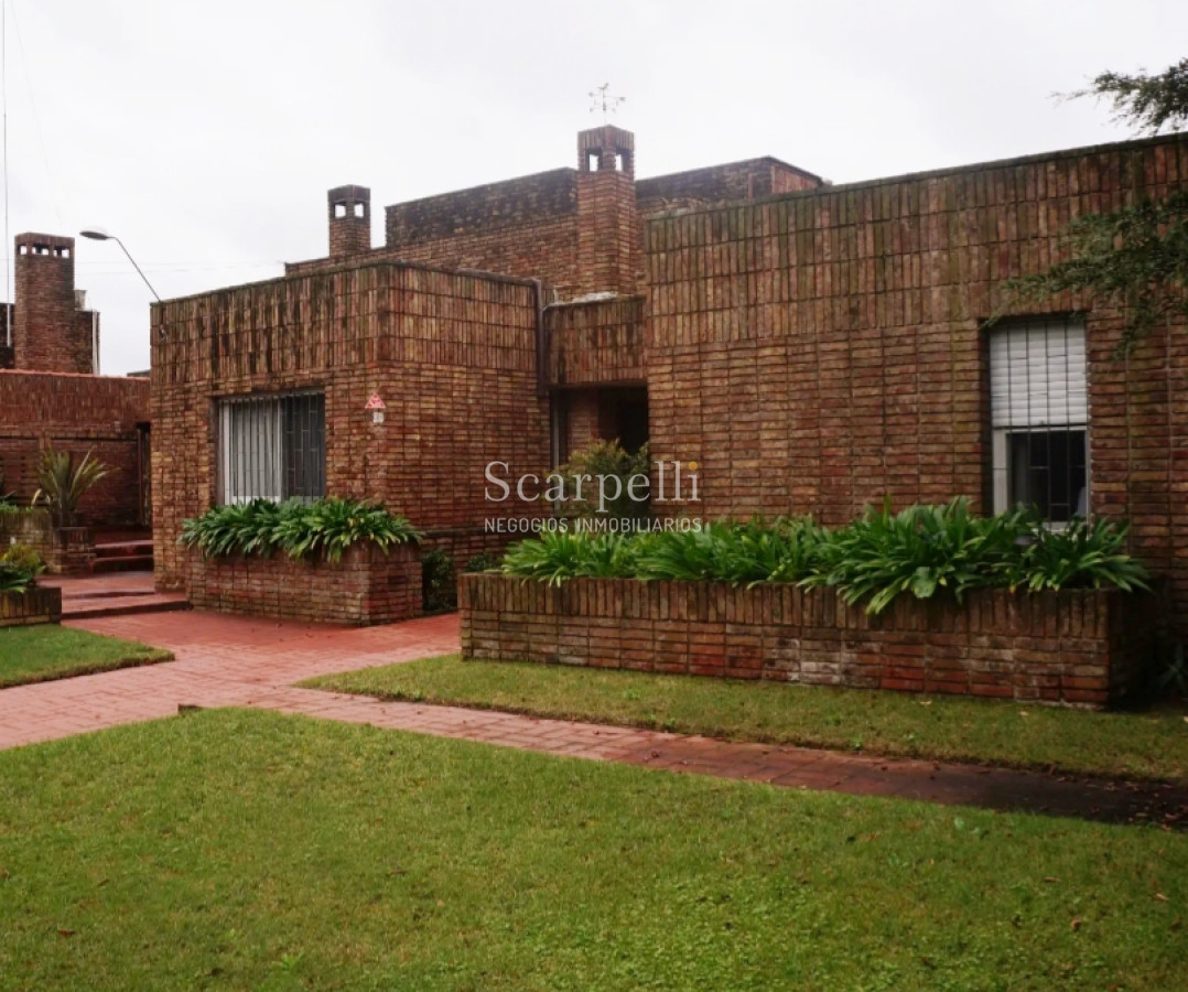 Casa ID.4307 - Totalmente Equipada Chalet tipo Americano en 1 planta Lucerna prox. Rambla 