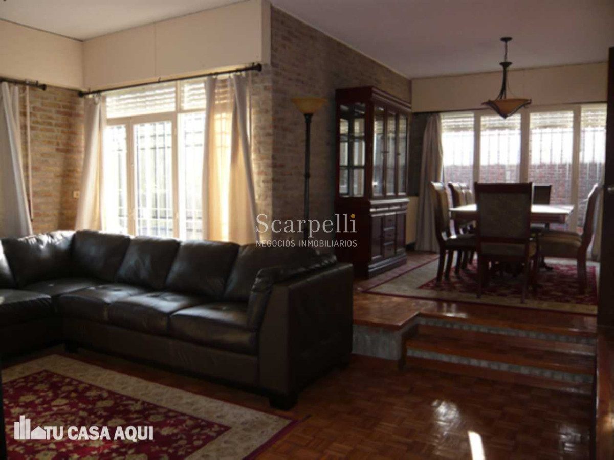 Casa ID.4307 - Totalmente Equipada Chalet tipo Americano en 1 planta Lucerna prox. Rambla 
