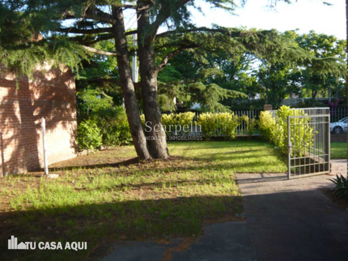Casa ID.4307 - Totalmente Equipada Chalet tipo Americano en 1 planta Lucerna prox. Rambla 