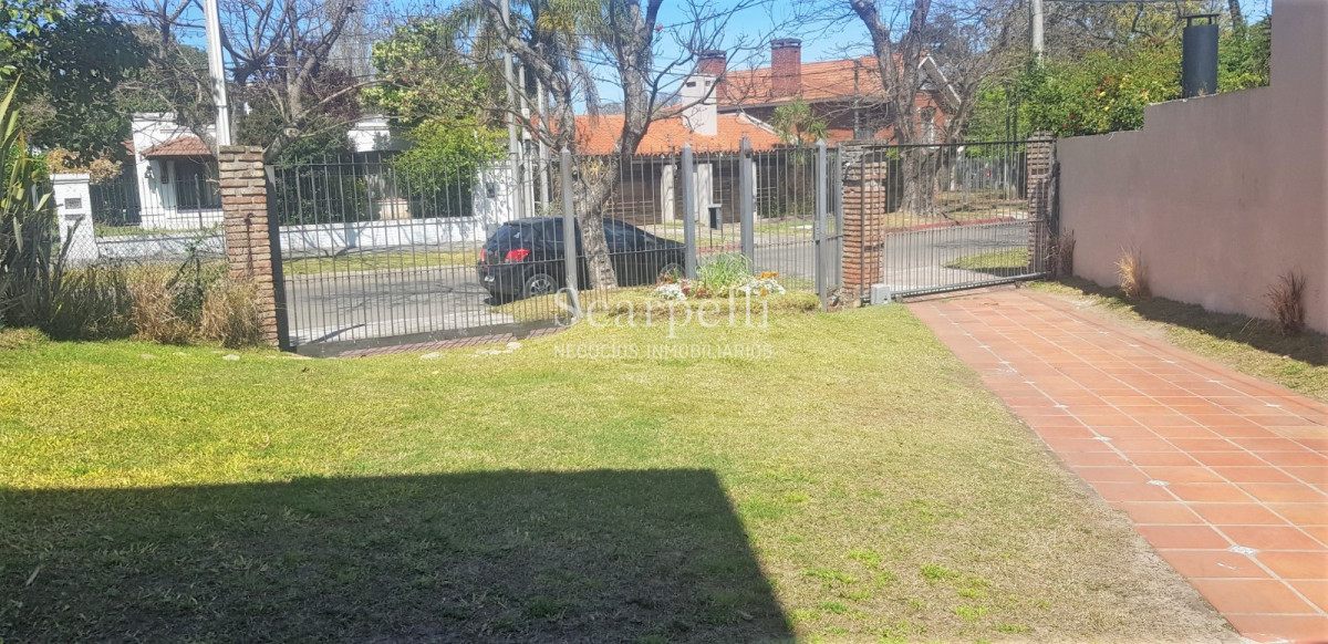 Casa ID.44132 - Costa Rica proximo Cooper Propiedad Horizontal 2 plantas 4 dormitorios