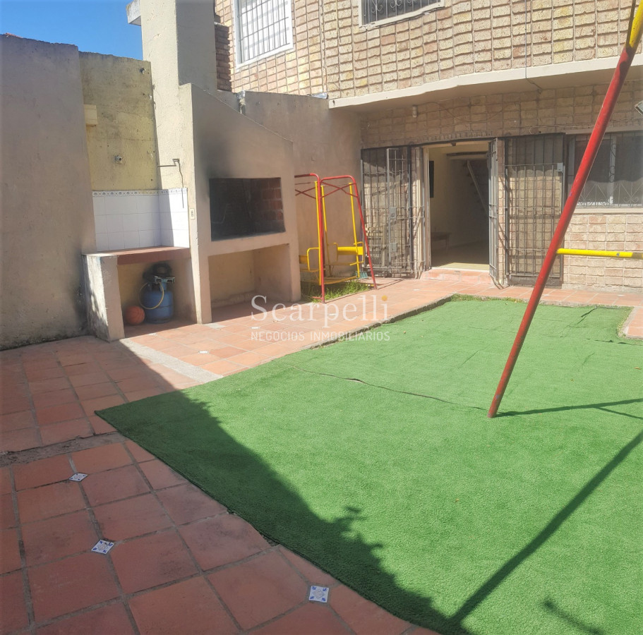 Casa ID.44132 - Costa Rica proximo Cooper Propiedad Horizontal 2 plantas 4 dormitorios