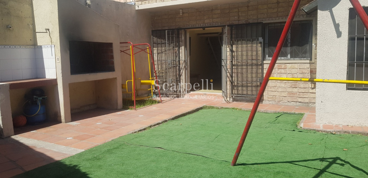 Casa ID.44132 - Costa Rica proximo Cooper Propiedad Horizontal 2 plantas 4 dormitorios