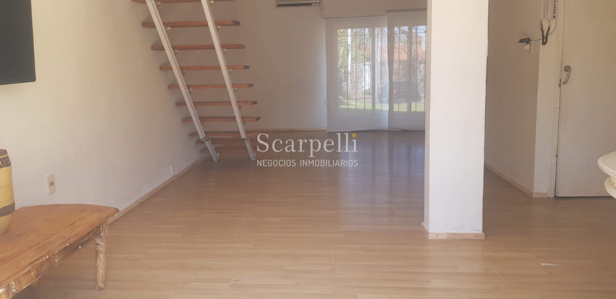 Casa ID.44132 - Costa Rica proximo Cooper Propiedad Horizontal 2 plantas 4 dormitorios