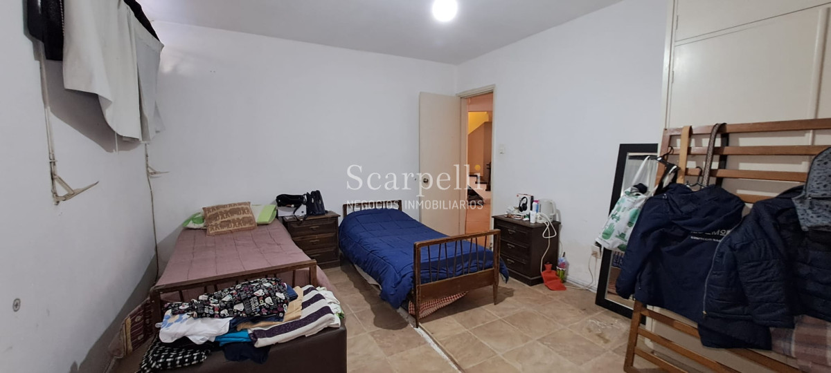 Casa ID.45280 - Punta Gorda Excelente Arquitectura con sello propio a mts. de la Rambla y muy próximo al Centro Comercial en apacible entorno