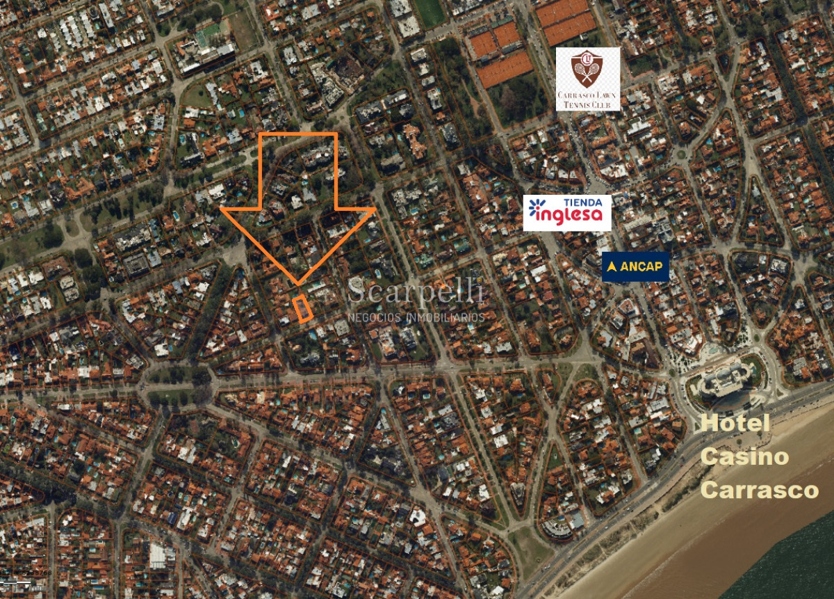 Casa ID.4626 - Arocena Próximo Venta Casa 1 planta Carrasco Tradicional 4 dormitorios 3 baños 2 Garages