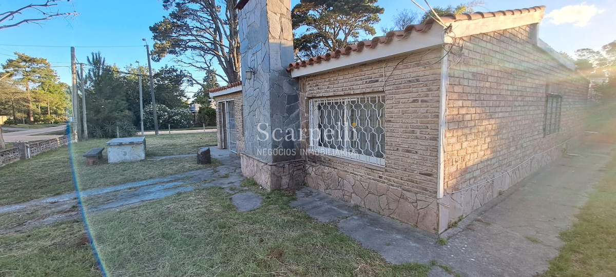 Casa ID.47754 - Lomas de Solymar Padrón Único Proximo Av. Giannattasio 581 m2 Bajada 27.300.-