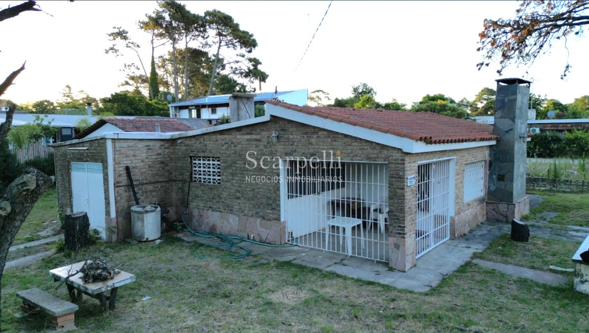 Casa ID.47754 - Lomas de Solymar Padrón Único Proximo Av. Giannattasio 581 m2 Bajada 27.300.-