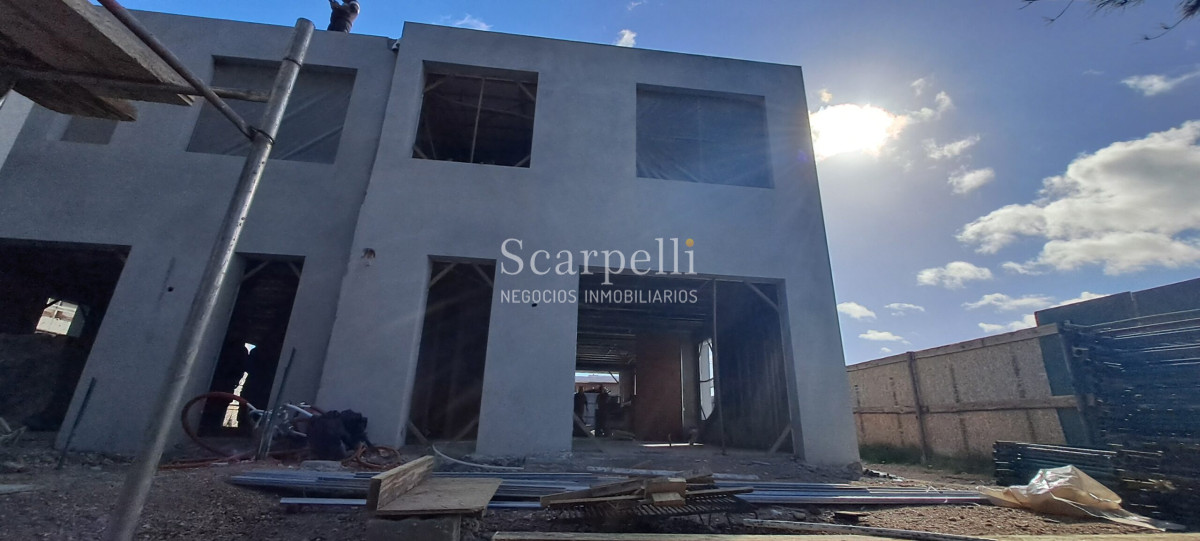 Casa ID.48909 - Estrene Julio 2024 Barrio Parque II con Centro Comercial a escasos 380 mts.