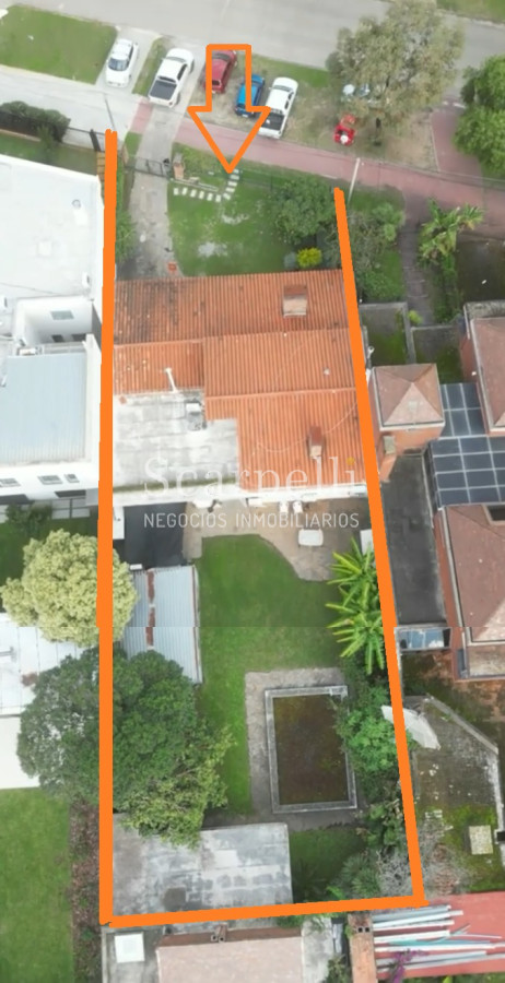 Casa ID.49146 - Clásico Chalet Tejas Coloniales Próximo a Hotel Casino Carrasco