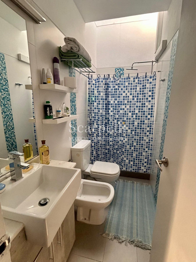 Casa ID.50400 - Estilo Colonial Parque Miramar Impecable 4 dormitorios suite Barbacoa Piscina Climatizada