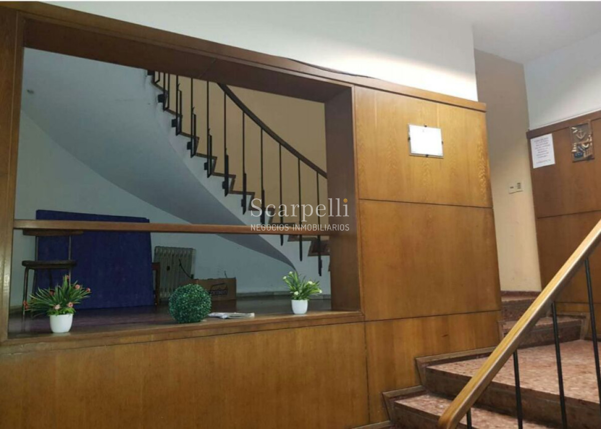 Casa ID.5645 - Casa en padrón único con renta de  100.000 libres, ideal inversores!