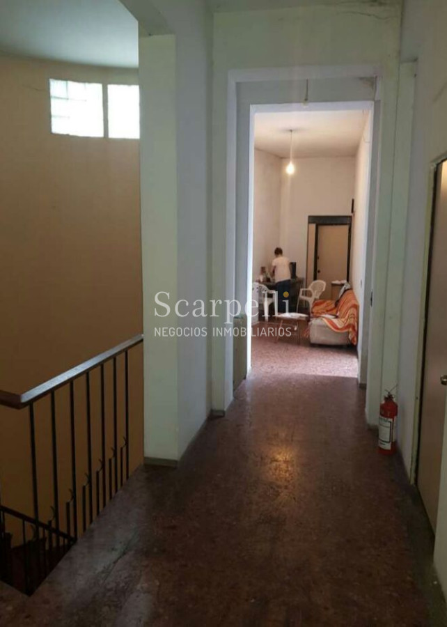 Casa ID.5645 - Casa en padrón único con renta de  100.000 libres, ideal inversores!