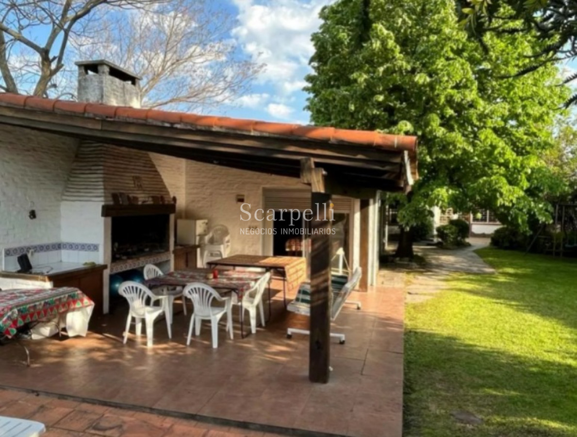 Casa ID.50379 - Chalet Tejas 1 Planta Carrasco Costa Rica y Havre prox. Cooper y Arocena