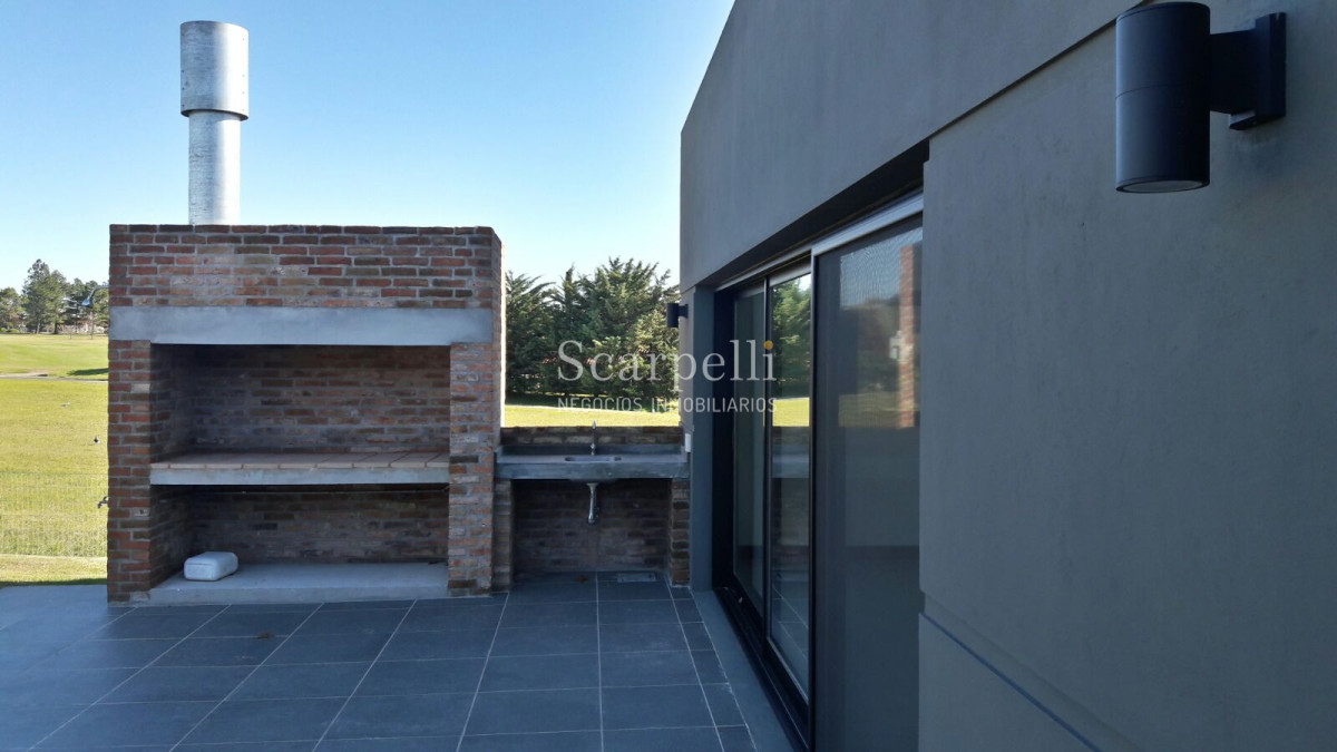 Casa ID.6402 - Nuevo Como A estrenar con toda la seguridad y tranquilidad del mejor Barrio Privado del Uruguay
