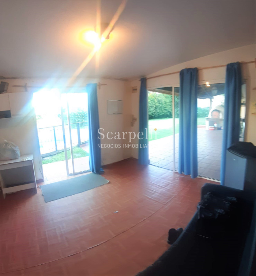 Casa ID.6890 - Estupendo Chalet de tejas coloniales en 1 planta en la mejor calle de Punta Gorda: San Marino proximo Rambla.
