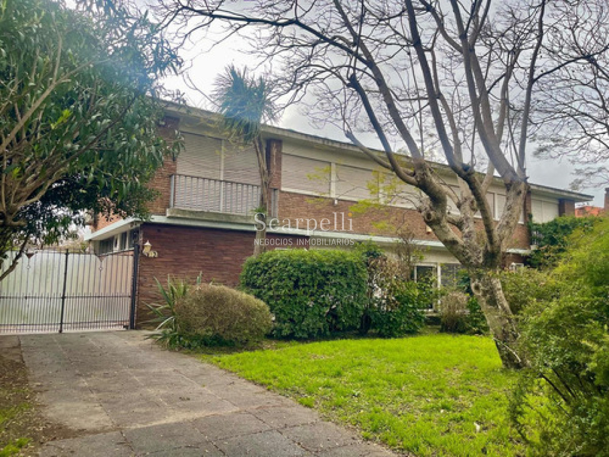 Casa ID.50479 - Alquiler De Gran Casa Sobre Av. Bolivia, Ideal Empresa Residencialprendimiento