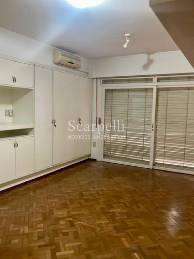 Casa ID.50479 - Alquiler De Gran Casa Sobre Av. Bolivia, Ideal Empresa Residencialprendimiento