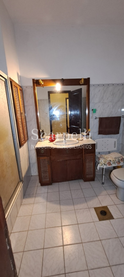 Casa ID.50344 - VENTA CASA BUCEO IDEAL 2 FAMILIAS CHALET CLÁSICO TEJAS COLONIALES SOLIDA CONSTRUCCIÓN