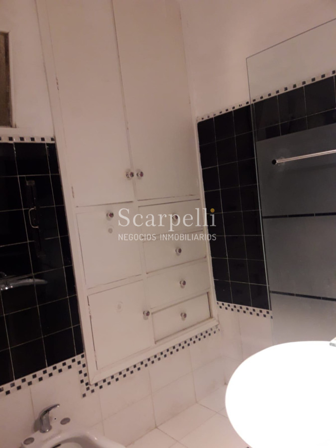 Casa ID.8448 - Rambla Carrasco Duplex con estupenda vista: 2 dormitorios, fondito con parrillero y garage