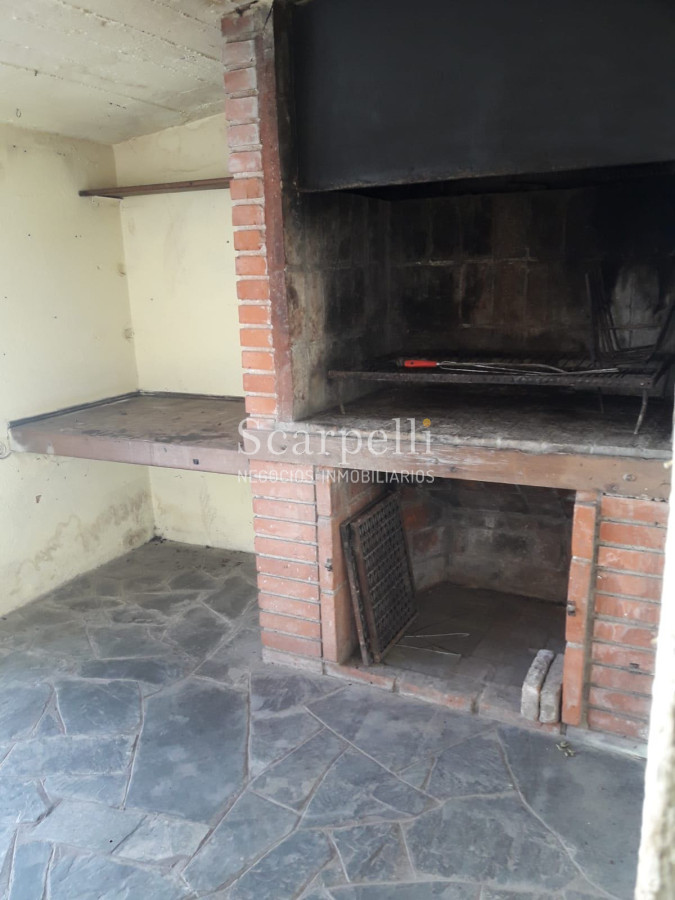 Casa ID.8448 - Rambla Carrasco Duplex con estupenda vista: 2 dormitorios, fondito con parrillero y garage