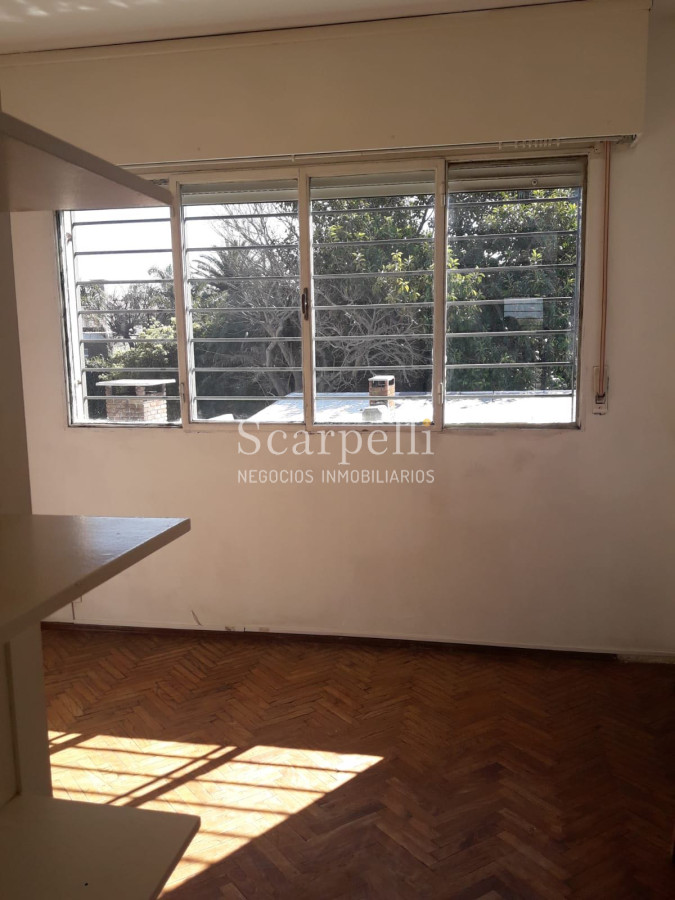 Casa ID.8448 - Rambla Carrasco Duplex con estupenda vista: 2 dormitorios, fondito con parrillero y garage