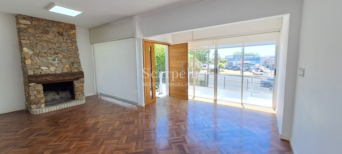 Casa ID.50367 - Alquiler Casa Punta Gorda A nuevo 3 dorm 2 suites gge 2 fondo  Ideal Empresas