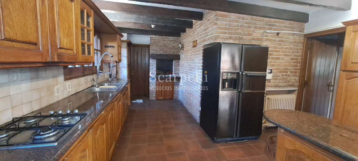 Casa ID.74 - VENTA CARRASCO IMPORTANTE RESIDENCIA 40 MTS FRENTE
