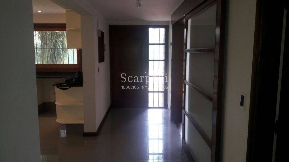 Casa ID.9013 - Lieja y Gral. French. Importante Chalet