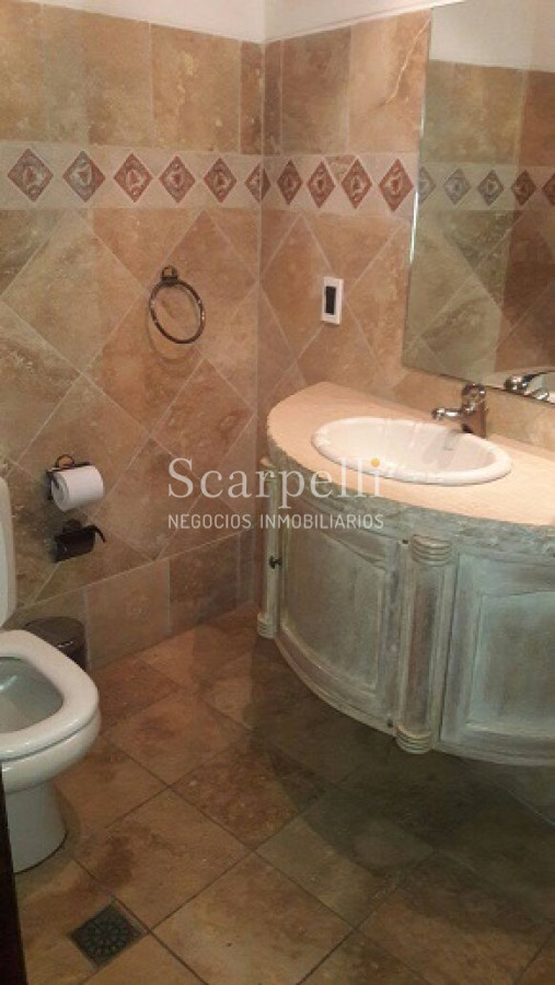 Casa ID.9013 - Lieja y Gral. French. Importante Chalet