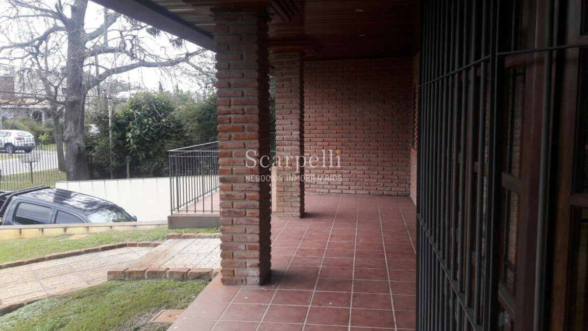Casa ID.9013 - Lieja y Gral. French. Importante Chalet