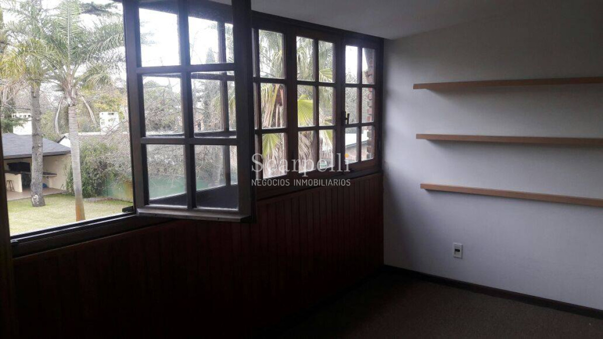 Casa ID.9013 - Lieja y Gral. French. Importante Chalet