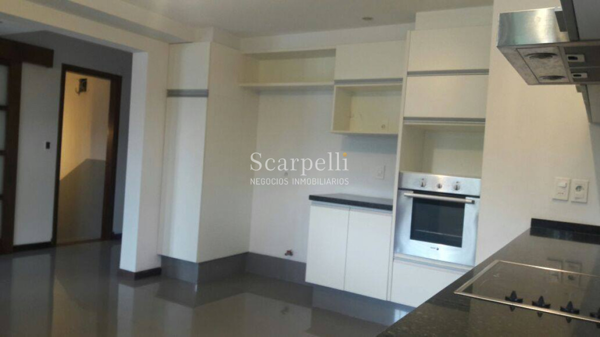 Casa ID.9013 - Lieja y Gral. French. Importante Chalet