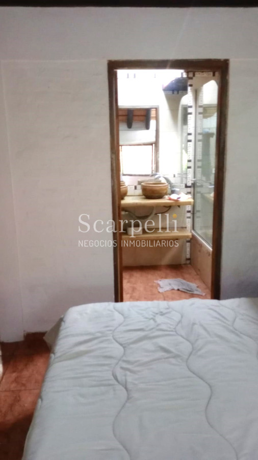 Casa ID.28732 - Parada 31 Pinares Pque. Mancebo & Cno La Laguna al Sur: Gran Solar con  Sensacional Quincho +Barbacoa +Piscina muy próximo a la Playa.-