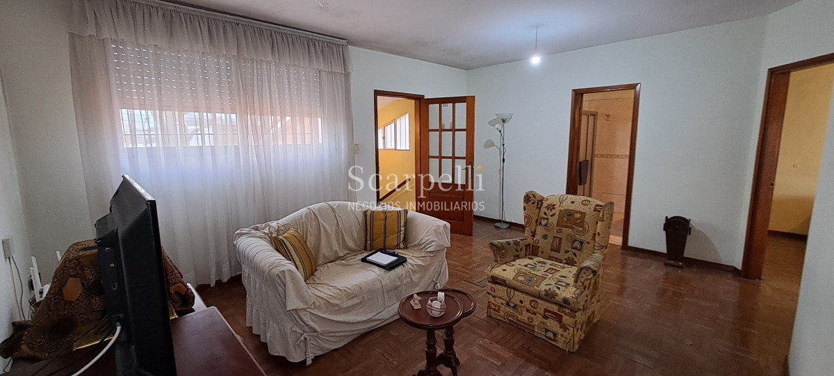 Casa ID.50344 - VENTA CASA BUCEO IDEAL 2 FAMILIAS CHALET CLÁSICO TEJAS COLONIALES SOLIDA CONSTRUCCIÓN