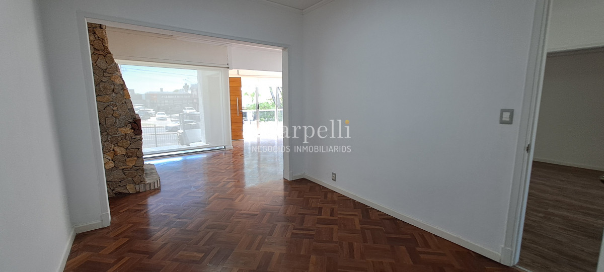 Casa ID.50367 - Alquiler Casa Punta Gorda A nuevo 3 dorm 2 suites gge 2 fondo  Ideal Empresas
