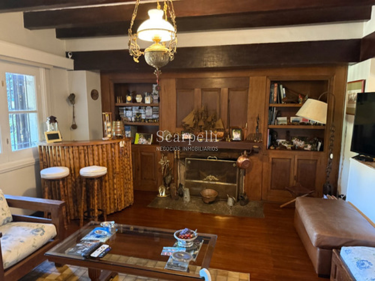 Casa ID.50449 - Excepcional Casa Venta Pocitos Prox. Bvar Artigas Y Bvar España