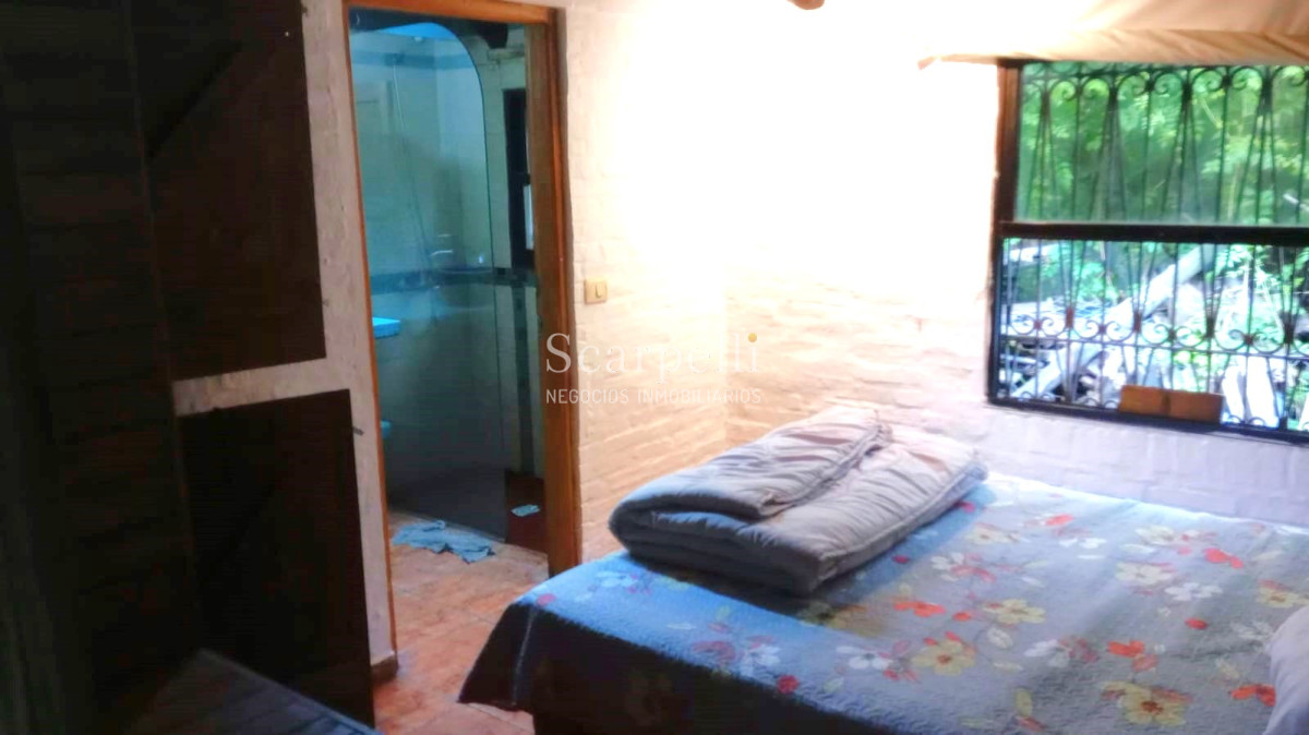 Casa ID.28732 - Parada 31 Pinares Pque. Mancebo & Cno La Laguna al Sur: Gran Solar con  Sensacional Quincho +Barbacoa +Piscina muy próximo a la Playa.-