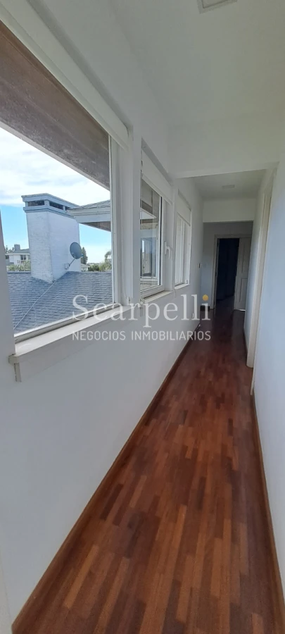 Casa ID.50371 - ALQUILER VENTA COLINAS DE CARRASCO PISCINA BARBACOA GRAN RESIDENCIA  SERVICIO 