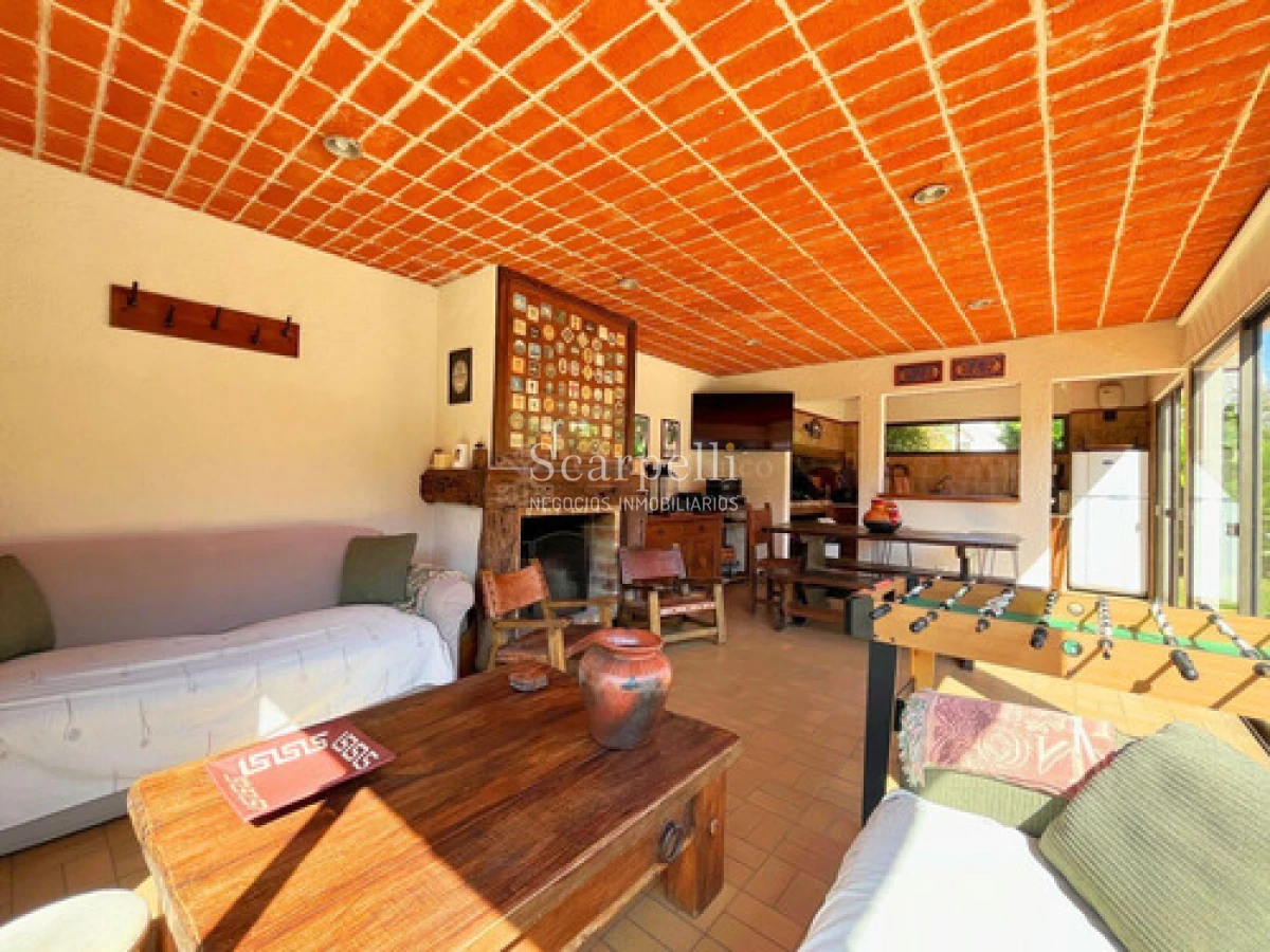 Casa ID.50502 - Arquitectura de Diseño Eladio Dieste Punta Gorda 4 Dormitorios + Piscina 