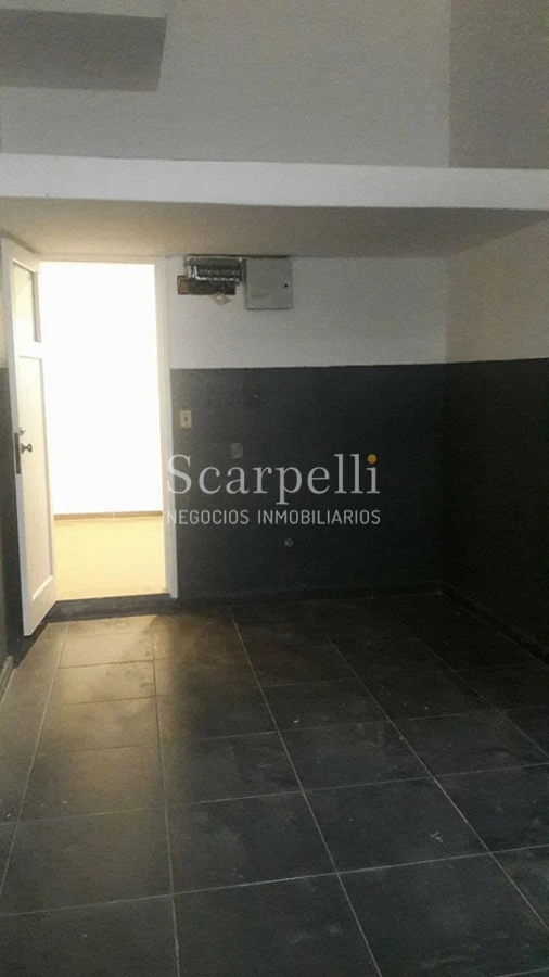 Casa ID.19164 - Ideal 2 familias o Edificio en Altura.  Buen fondo & Barbacoa Montevideo Shopping Próx.