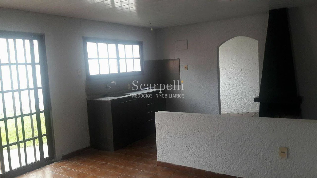 Casa ID.19164 - Ideal 2 familias o Edificio en Altura.  Buen fondo & Barbacoa Montevideo Shopping Próx.