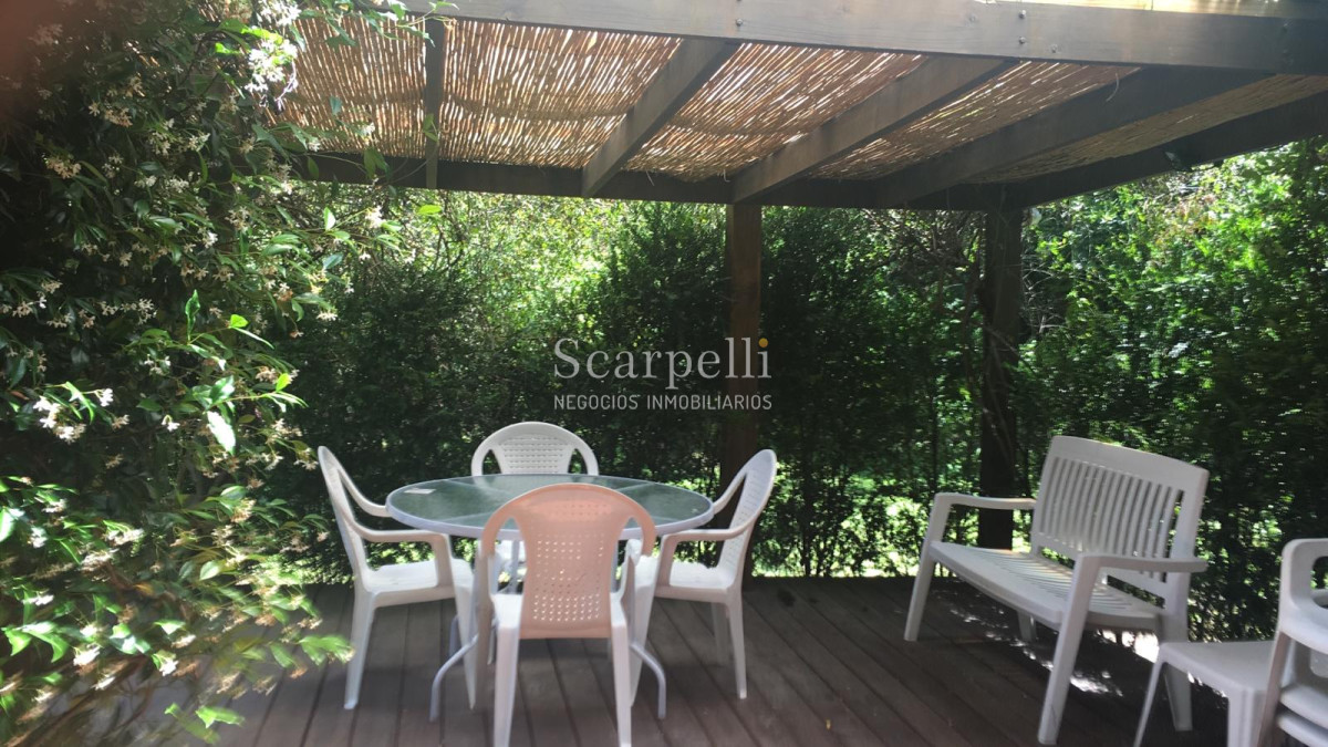 Casa ID.21994 - Excelente casa en Parada 10 de Playa Brava - San Rafael.