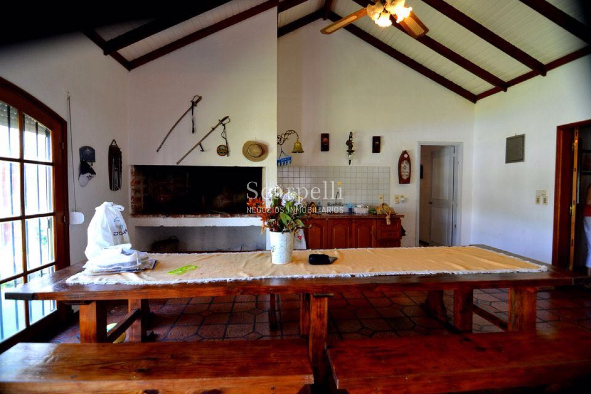 Casa ID.22396 - Playa Mansa a metros del Mar Chalet de 2 plantas