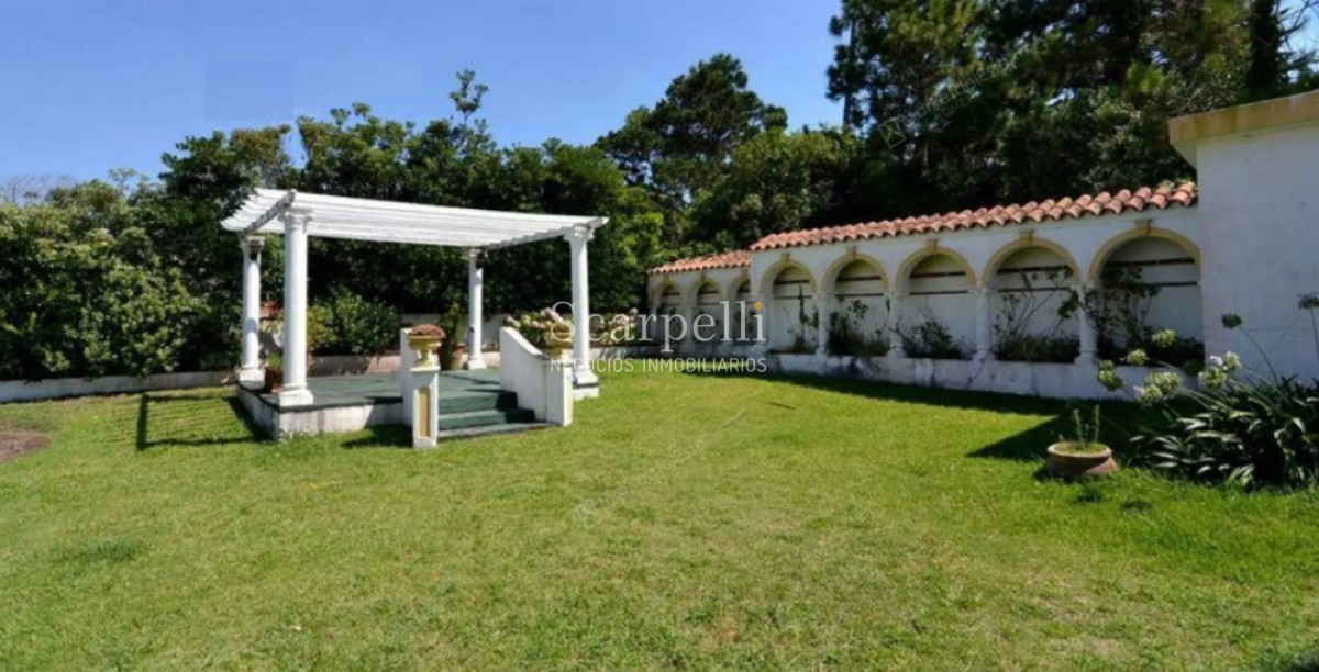 Casa ID.22396 - Playa Mansa a metros del Mar Chalet de 2 plantas