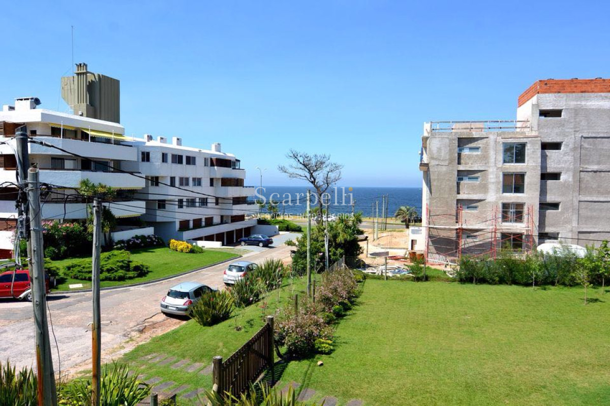 Casa ID.22396 - Playa Mansa a metros del Mar Chalet de 2 plantas