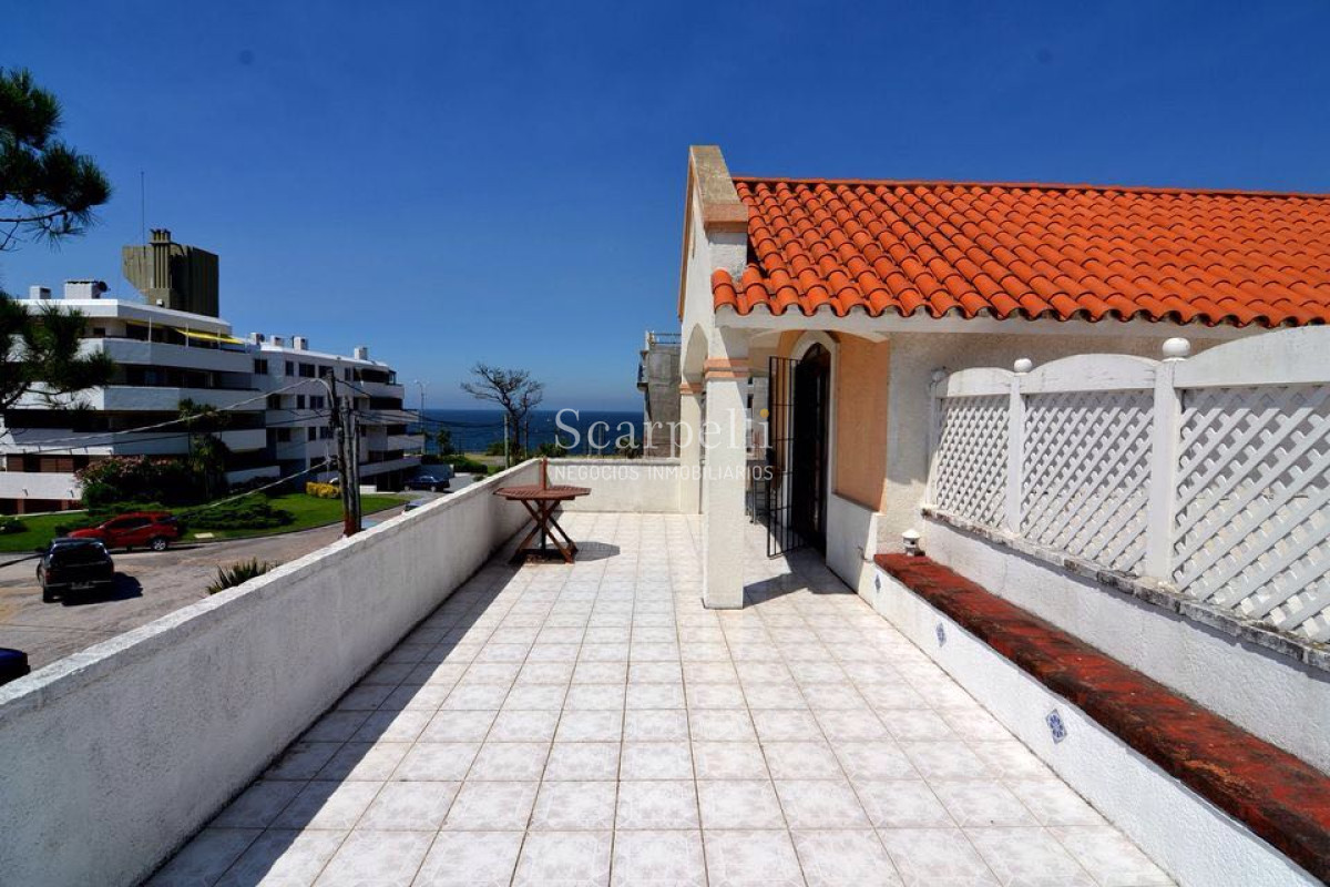 Casa ID.22396 - Playa Mansa a metros del Mar Chalet de 2 plantas