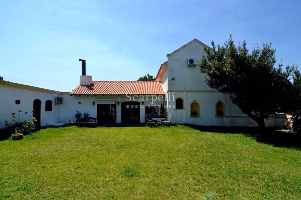 Casa ID.22396 - Playa Mansa a metros del Mar Chalet de 2 plantas