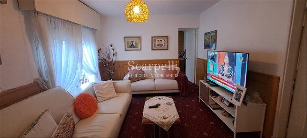 Casa ID.54 - Venta Casa Carrasco Sur Terreno 1000 M2 Piscina 2 Suites