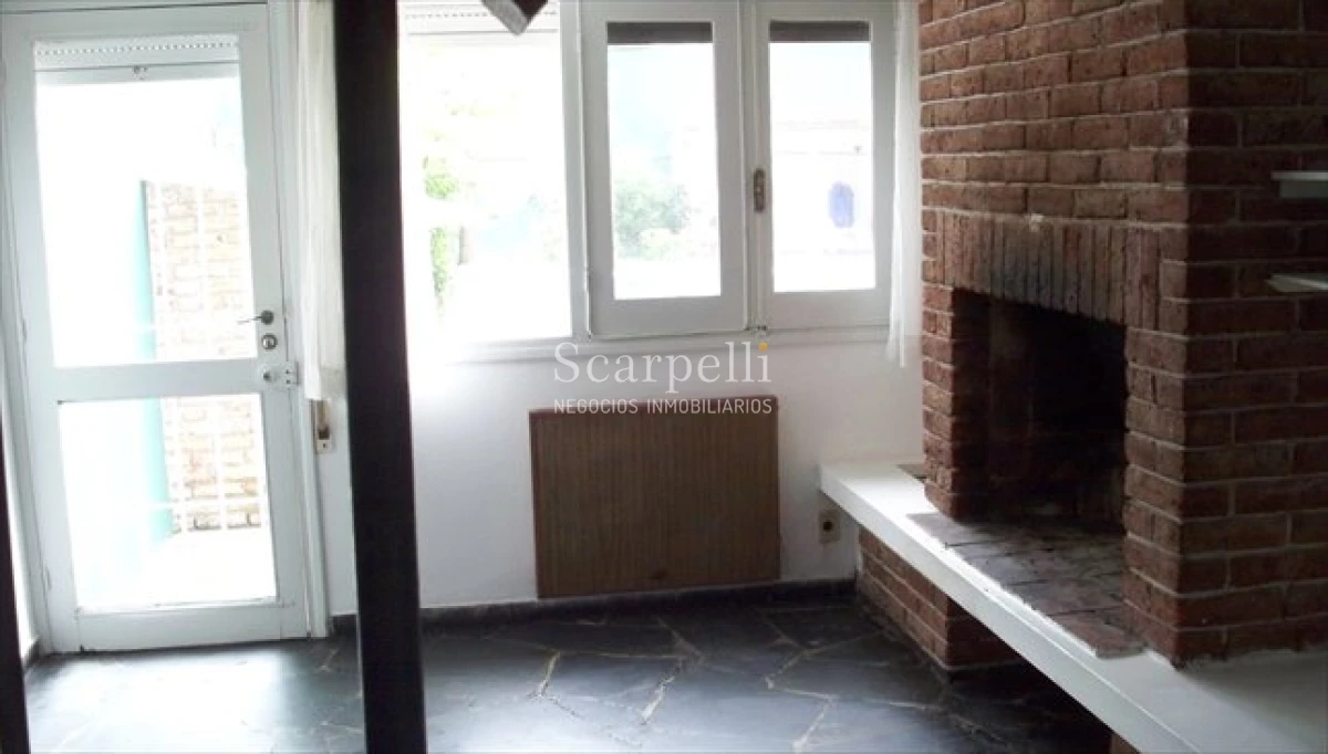 Casa ID.62 - VENTA CHALET CARRASCO 6 DORMITORIOS AROCENA PROXIMO
